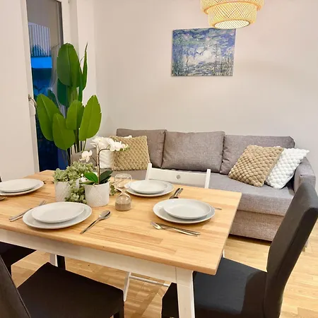 Modern With Garden & Terrace Appartement