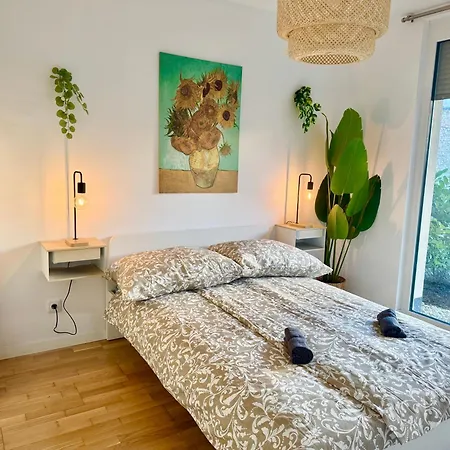 Modern With Garden & Terrace Wiener Neudorf