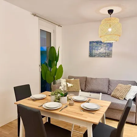 Modern With Garden & Terrace Appartement Wiener Neudorf